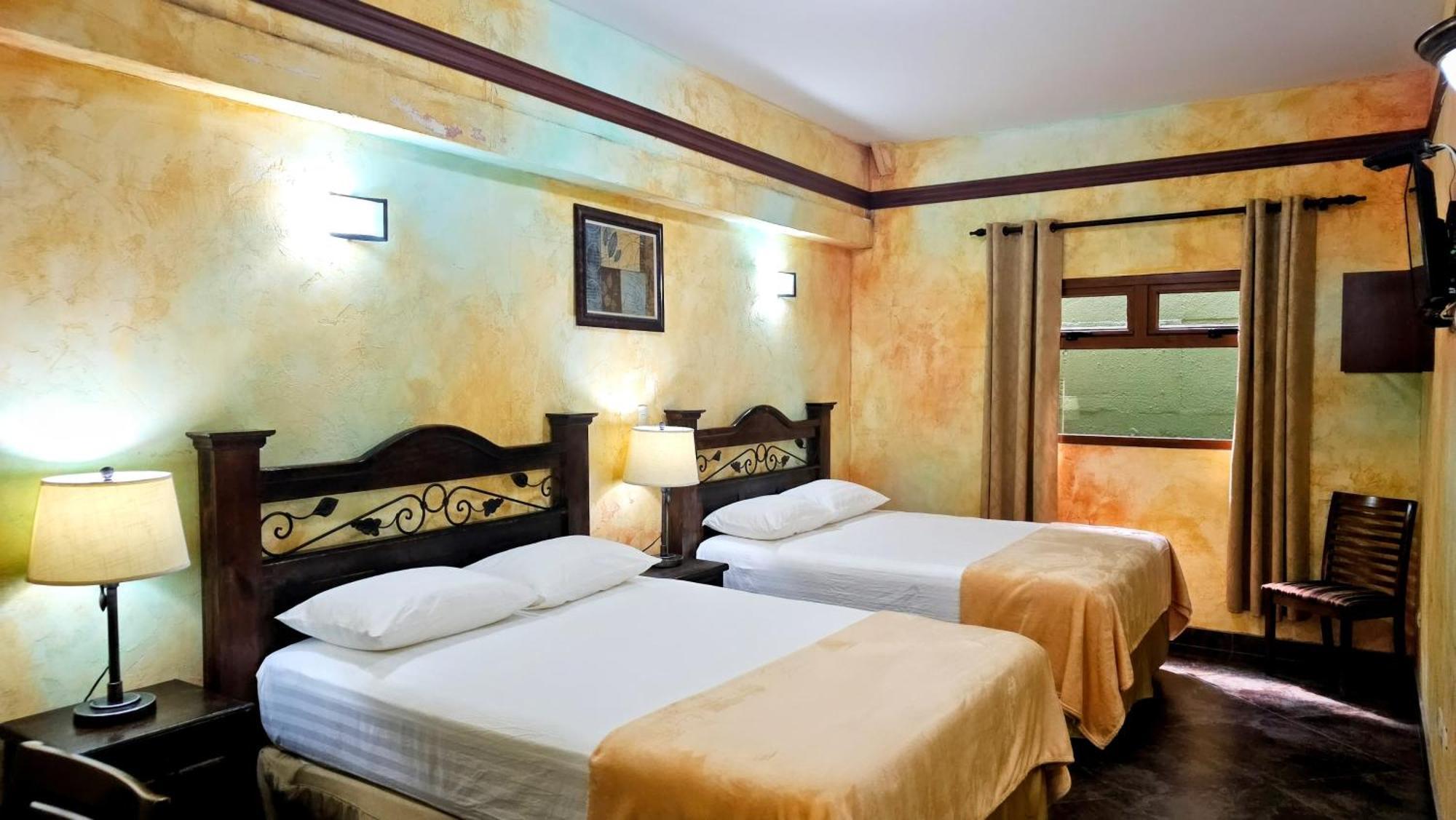 Antigua Inn Hotel Guatemala City Exterior foto