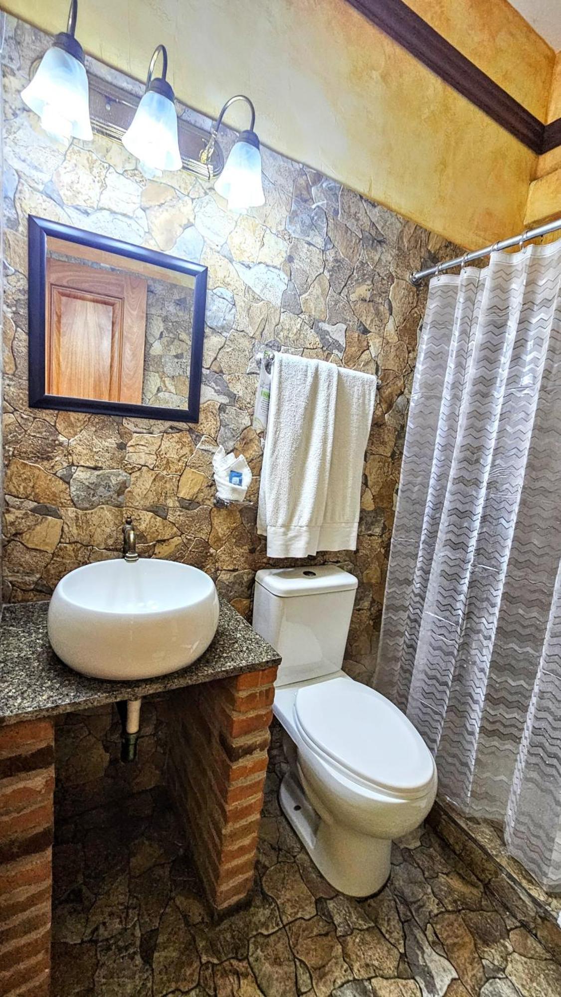 Antigua Inn Hotel Guatemala City Exterior foto